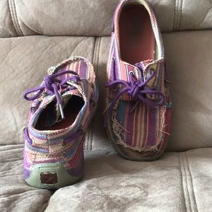 Woman’s twisted X Moccasins/shoes